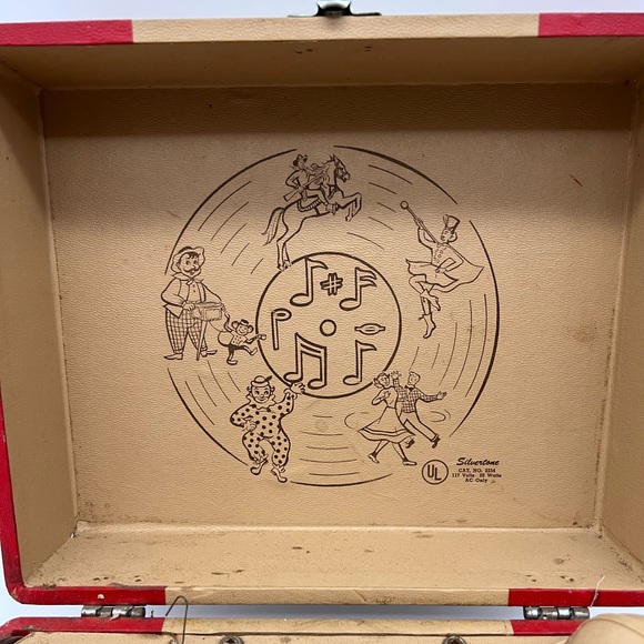 Vintage Silvertone Phonograph Sears Roebuck & Co. WORKS!! - Picture 3 of 12